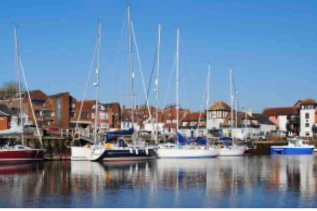 Lily S Pad - Private Retreat In Lymington, New Forest * Lymington